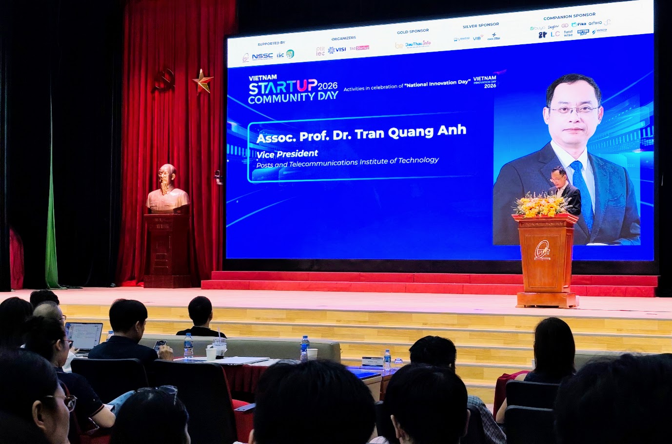 Phó Giáo sư Tiến sĩ Trần Quang Anh, Phó Giám đốc Học viện Công nghệ Bưu chính Viễn thông (PTIT). Ảnh: B.B
