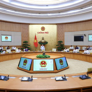 Thủ tướng chủ trì phiên họp Chính phủ về 12 dự án luật, nghị quyết quan trọng dự kiến trình Quốc hội. Ảnh: VGP.