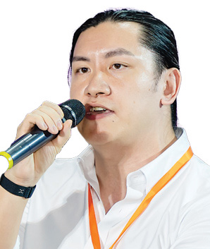 Mr. Thomas Chou,&nbsp;APAC Regional Development Director at the Canton Foundation