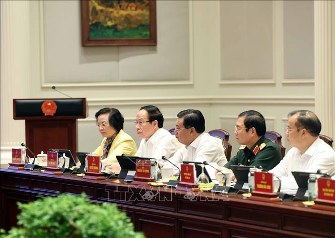 Các đại biểu tham dự cuộc làm việc. Ảnh: Thống Nhất - TTXVN
