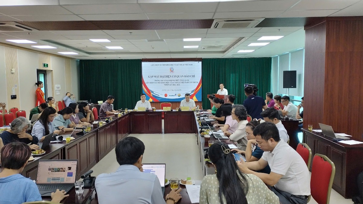 Liên hiệp các Hội Khoa học và Kỹ thuật Việt Nam họp công bố thông tin chính thức về Đại hội đại biểu toàn quốc lần thứ IX, nhiệm kỳ 2026- 2031. Ảnh: Nhĩ Anh