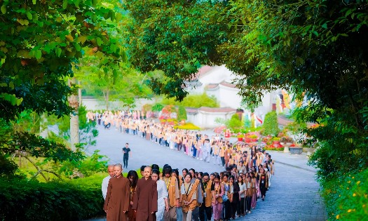Núi Yên Tử (Quảng Ninh) có nhiều địa điểm để du khách thực hành thiền. Ảnh: Chùa Yên Tử