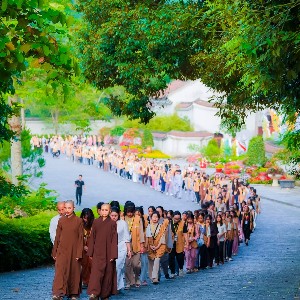 Núi Yên Tử (Quảng Ninh) có nhiều địa điểm để du khách thực hành thiền. Ảnh: Chùa Yên Tử