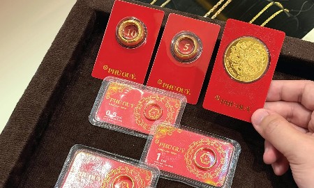 Giá mua, bán vàng nhẫn “4 số 9” tăng mạnh hơn vàng miếng SJC