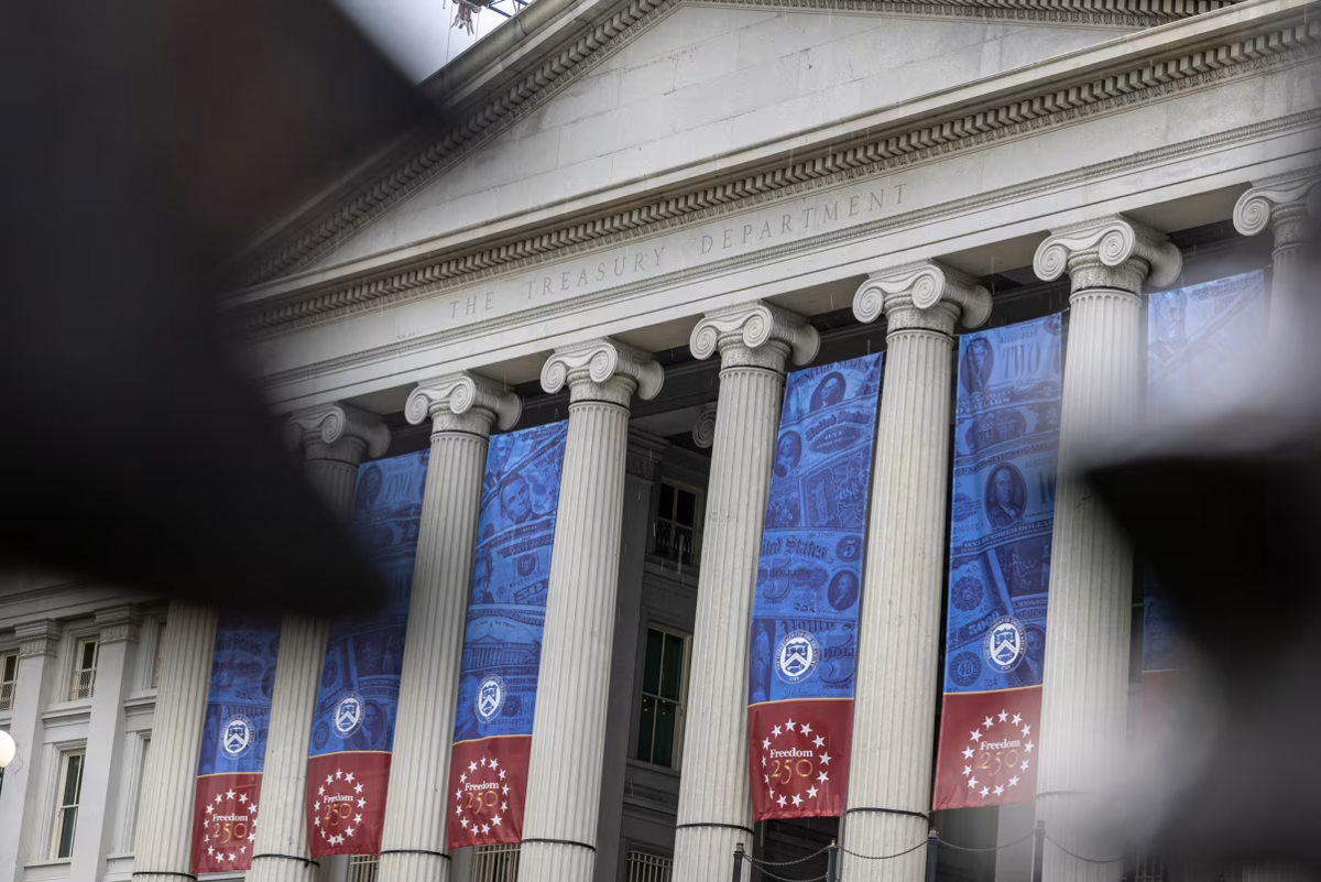 Mặt trước tòa nhà trụ sở Bộ Tài chính Mỹ ở Washington DC - Ảnh: Getty/CNN.