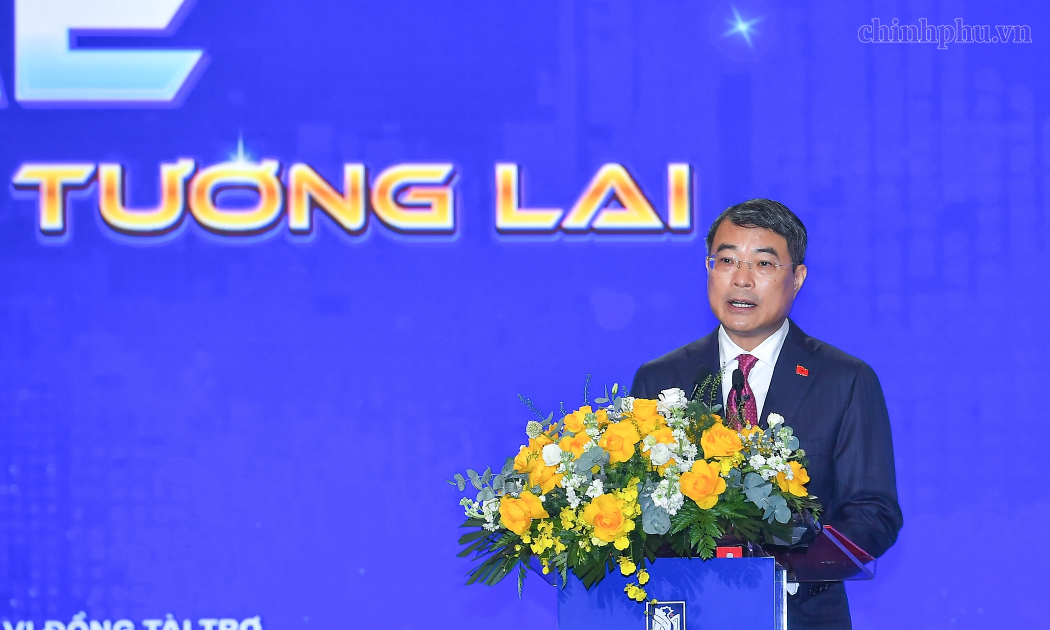 Thủ tướng Chính phủ Lê Minh Hưng phát biểu tại lễ kỷ niệm 20 năm thành lập Hiệp hội Doanh nghiệp nhỏ và vừa Việt Nam. Ảnh: chinhphu.vn.