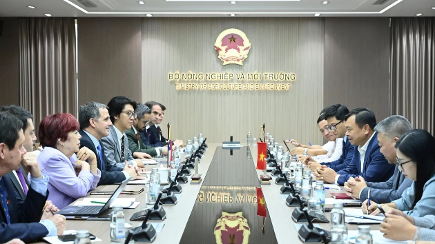 Vietnam, Chile boost agricultural cooperation towards trade balance