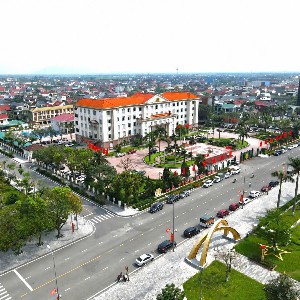 Trung tâm Thông tin và Xúc tiến, Hỗ trợ đầu tư tỉnh Hà Tĩnh triển khai kênh trực tuyến tiếp nhận khó khăn, vướng mắc của doanh nghiệp, nhà đầu tư. Ảnh: UBND Hà Tĩnh