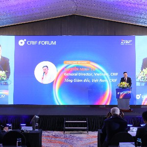 CRIF Forum Vietnam 2026 quy tụ các diễn giả từ Bộ Tài chính, UK Export Finance, International Finance Corporation (IFC), Dragon Capital Vietnam, cùng nhiều tổ chức trong và ngoài nước.