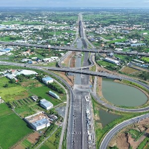 Cao tốc Bến Lức – Long Thành dự kiến đưa vào khai thác toàn tuyến vào tháng 9/2026.