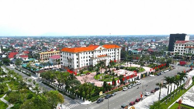 Ha Tinh launches online channel to address business difficulties