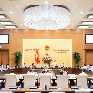 Quang cảnh Phiên họp của Ủy ban Thường vụ Quốc hội cho ý kiến về dự án Luật Luật sư (sửa đổi). Ảnh: Cổng thông tin điện tử Quốc hội.