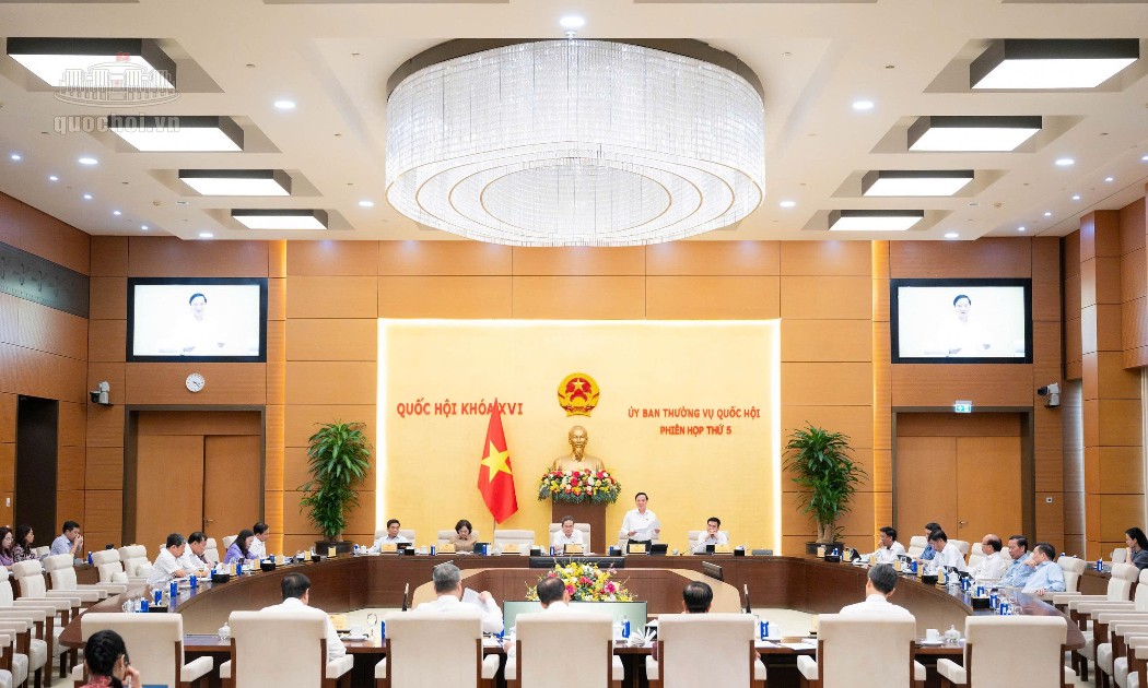 Quang cảnh Phiên họp của Ủy ban Thường vụ Quốc hội cho ý kiến về dự án Luật Luật sư (sửa đổi). Ảnh: Cổng thông tin điện tử Quốc hội.