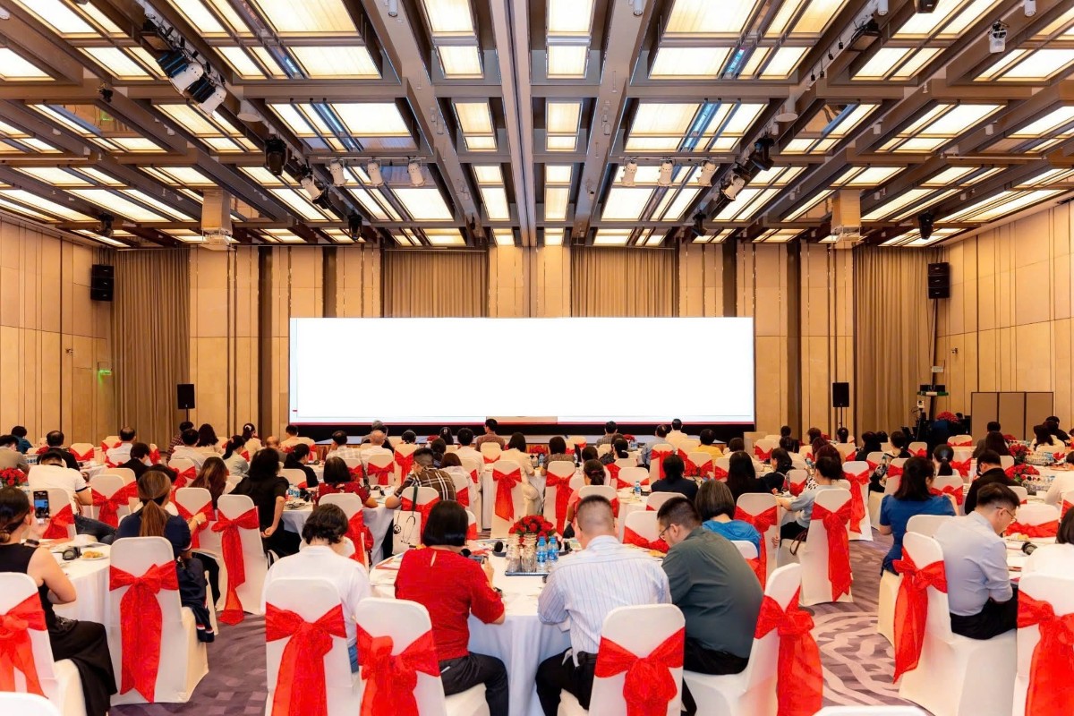 hi các dự án FDI được mở rộng, nhu cầu di chuyển của chuyên gia, nhà đầu tư, đối tác và nhân sự doanh nghiệp cũng tăng theo. Ảnh: Lữ hành Vietluxtour