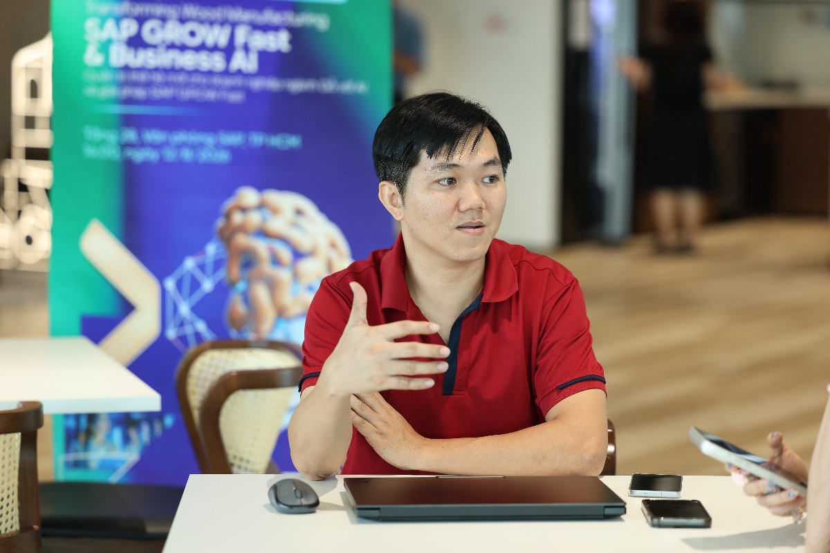 Ông Nguyễn Văn Trọn - IT Manager, Vietnam Furniture Resources cho rằng quản lý vật tư và kiểm soát chất lượng có thể ứng dụng AI để tối ưu hoạt động vận hành và ra quyết định.