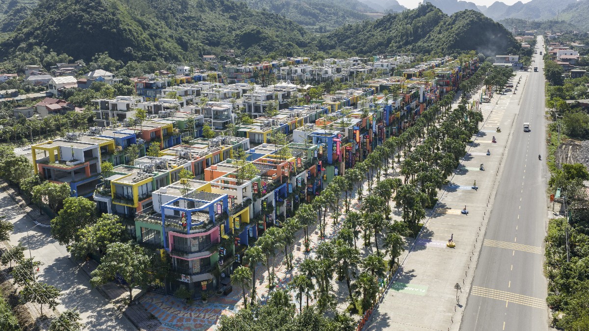 Mặt tiền quốc lộ 33 m tạo nên giá trị cho Flamingo Golden Hill.