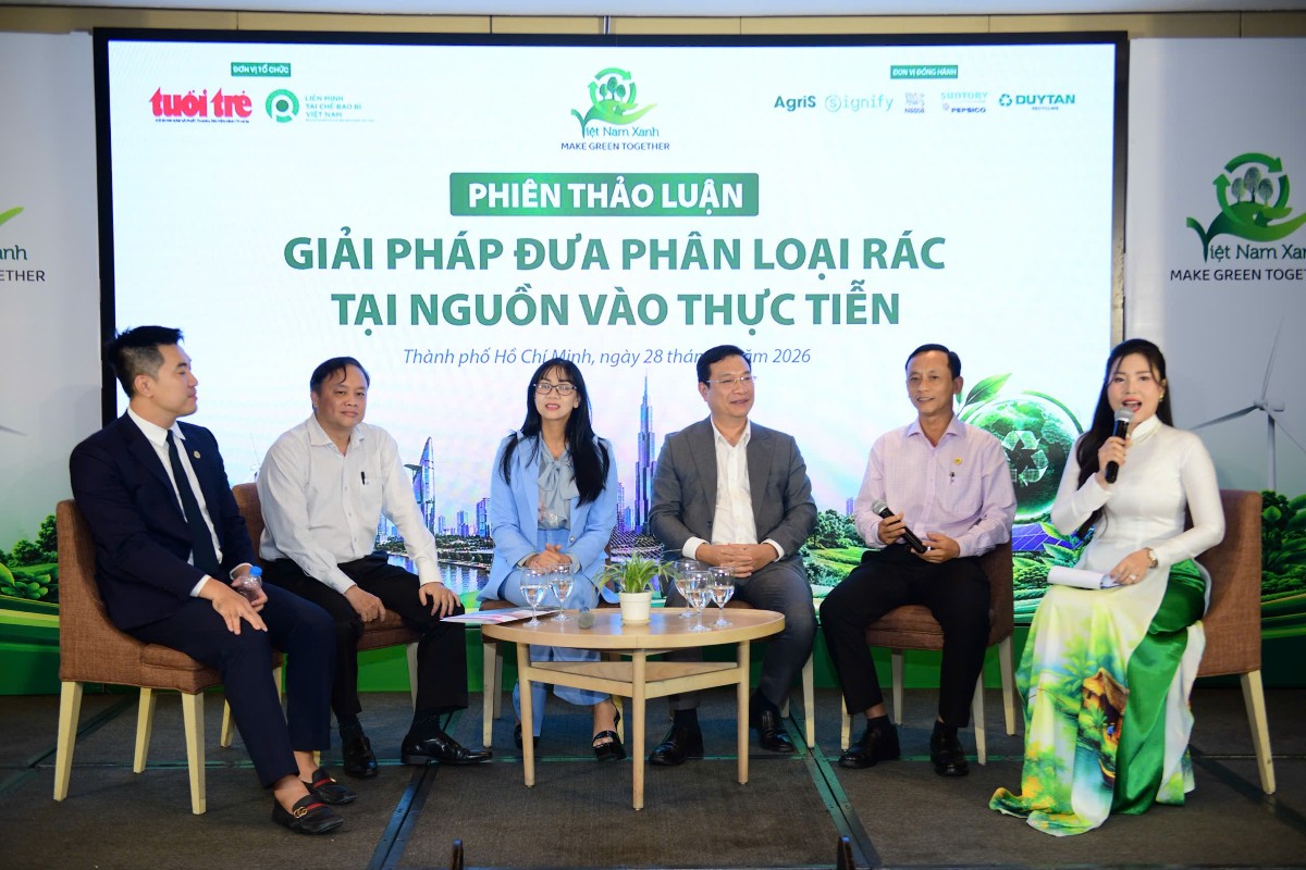 Các chuyên gia, doanh nghiệp, cơ quan quản lý trong phiên thảo luận tại hội thảo - Ảnh: BTC.