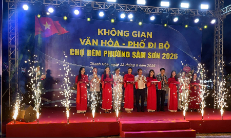 Phố đi bộ và Chợ đêm làm mới không gian du lịch Sầm Sơn