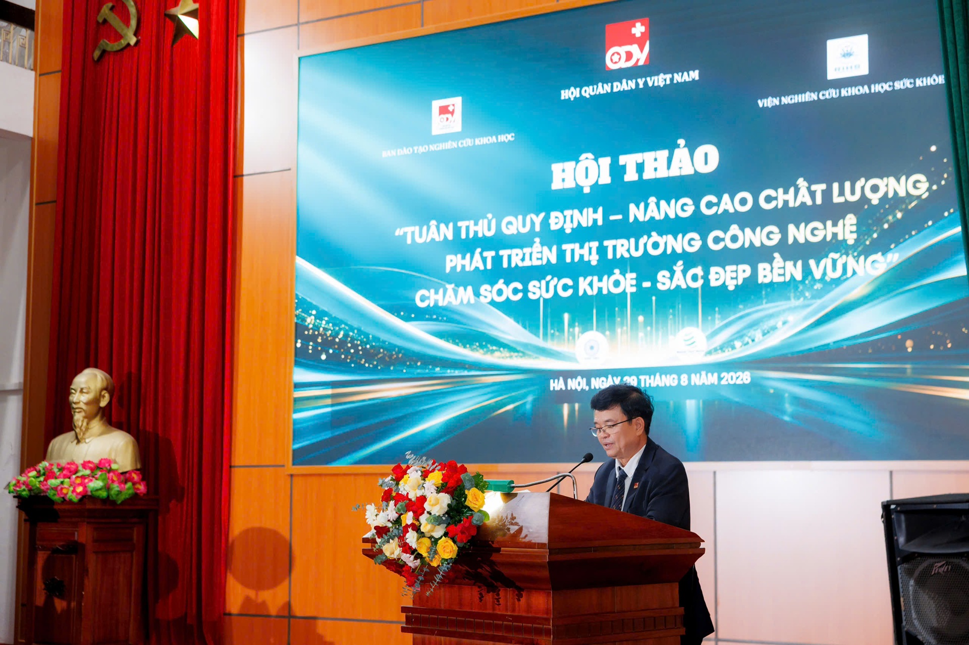 PGS.TS. Phạm Lê Tuấn, Chủ tịch Hội Quân dân y Việt Nam, nguyên Thứ trưởng Bộ Y tế