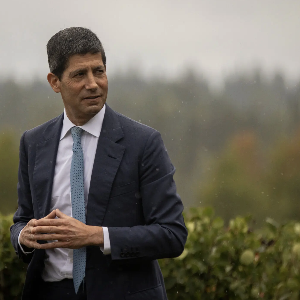 Chủ tịch Fed Kevin Warsh tại Jackson Hole ngày 29/8/2026 - Ảnh: Getty/NYT.