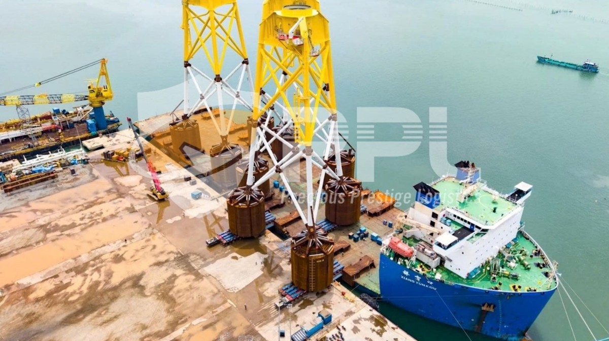 PPL hoàn thành site-move, load-out xuất khẩu đi nước ngoài 4 chân đế đầu tiên được chế tạo tại Việt Nam của dự án CHW2204 (tháng 11/2024, Cảng PV Shipyard Vũng Tàu).