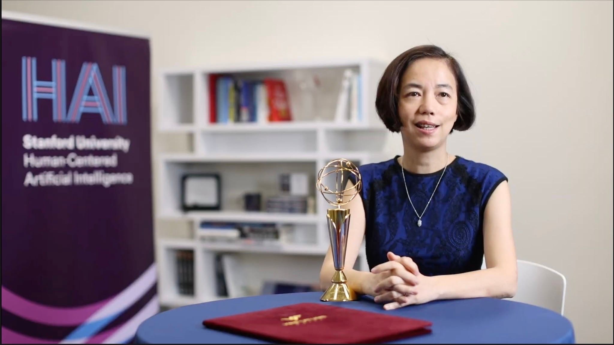 GS. Fei-Fei Li tập trung vào “trí tuệ không gian”, nhằm giúp AI không chỉ nhận diện hình ảnh mà còn hiểu cấu trúc ba chiều. Ảnh: VFP