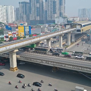 Hơn 545.000 tỷ đồng vốn đầu tư công vẫn chờ giải ngân sau 8 tháng. Ảnh: Mạnh Thắng