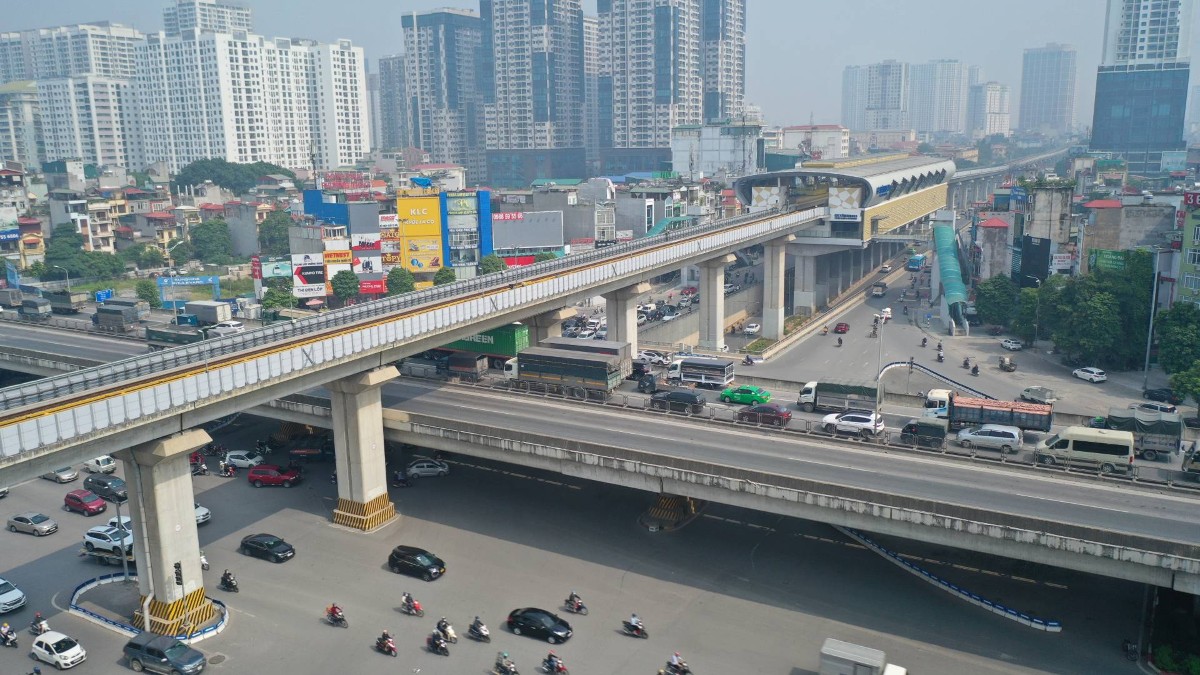 Hơn 545.000 tỷ đồng vốn đầu tư công vẫn chờ giải ngân sau 8 tháng. Ảnh: Mạnh Thắng