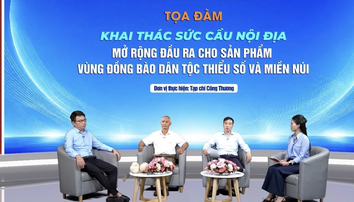 Các diễn giả tại tọa đàm. Ảnh: Tạp chí Công Thương.