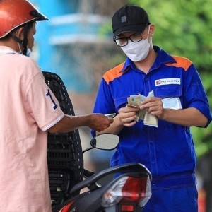 Trong tháng 8/2026, giá xăng tăng 9,53% qua các đợt điều chỉnh. Ảnh: VGP.