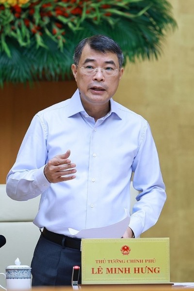 PM urges for efforts to achieve 2026 growth target