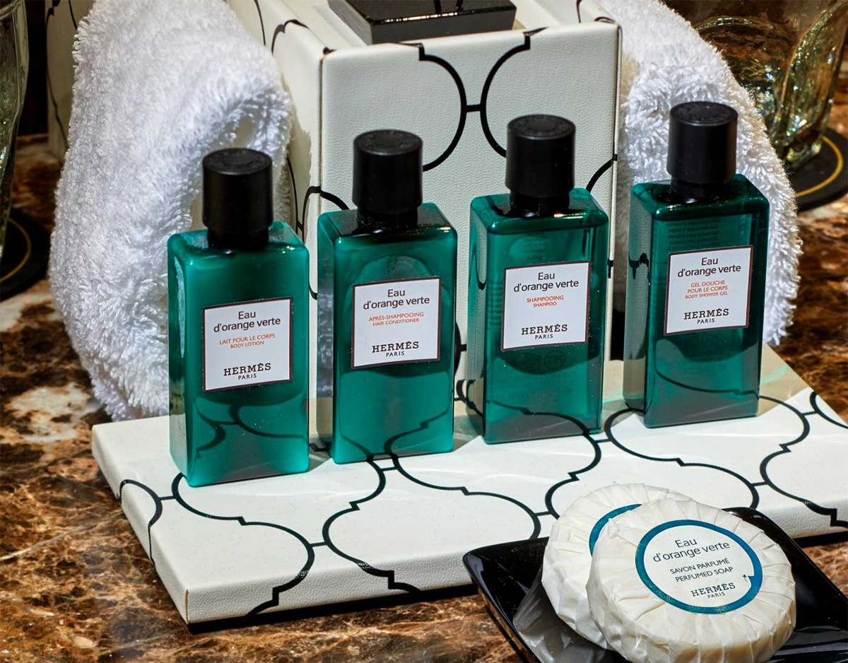 Bộ sản phẩm Hermès được phục vụ tại một số chi nhánh cao cấp nhất của chuỗi khách sạn Sofitel. Ảnh: Sofitel Hotels