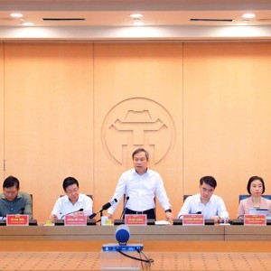 Phiên họp thường kỳ tháng 9/2026 của Ủy ban nhân dân Thành phố Hà Nội, sáng 4/9. Ảnh: Phạm Linh.