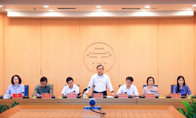 Phiên họp thường kỳ tháng 9/2026 của Ủy ban nhân dân Thành phố Hà Nội, sáng 4/9. Ảnh: Phạm Linh.