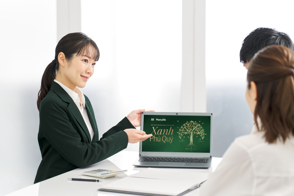 Sản phẩm bảo hiểm liên kết đơn vị Xanh Phú Quý được nhiều người quan tâm vì khả năng đáp ứng đồng thời nhu cầu bảo vệ và tích lũy, hỗ trợ các mục tiêu tài chính dài hạn. Ảnh Manulife.