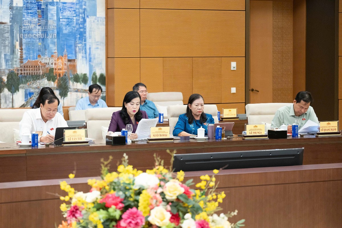 Các đại biểu tham dự Phiên họp. Ảnh: Cổng thông tin điện tử Quốc hội.