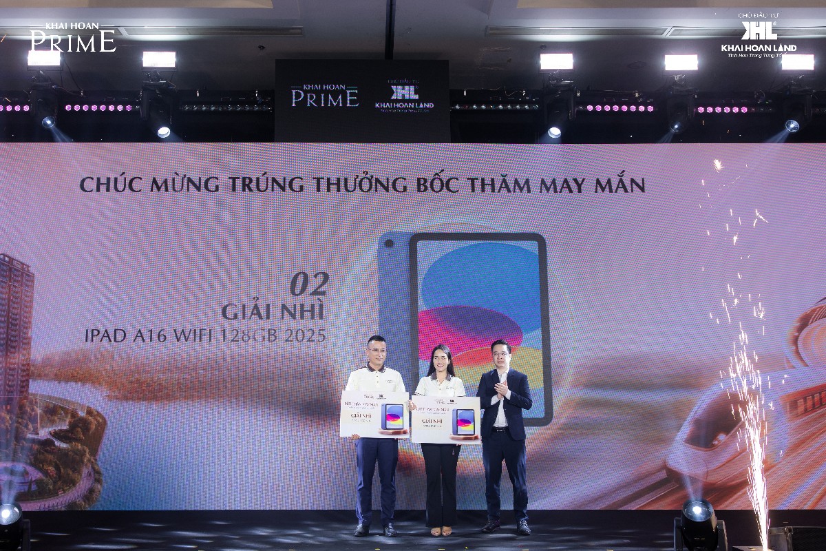 Niềm vui nối dài với chương trình rút thăm may mắn với loạt quà tặng công nghệ giá trị.
