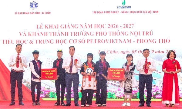 Khánh thành trường nội trú Petrovietnam - Phong Thổ, thêm không gian học tập cho học sinh vùng biên