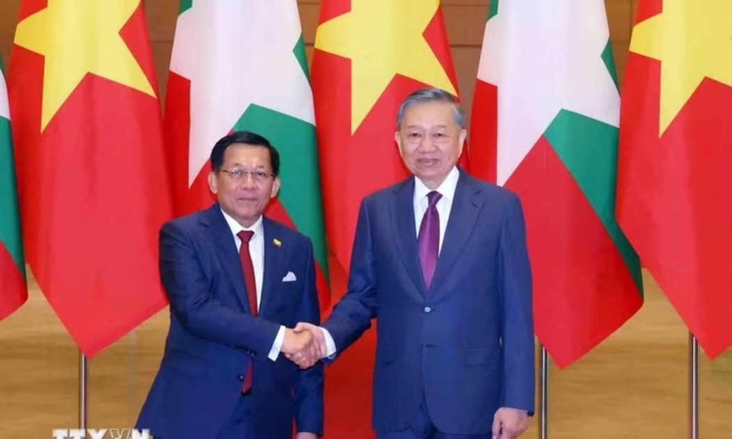 Tổng Bí thư, Chủ tịch nước Tô Lâm và Tổng thống Myanmar Min Aung Hlaing trước hội đàm - Ảnh: TTXVN
