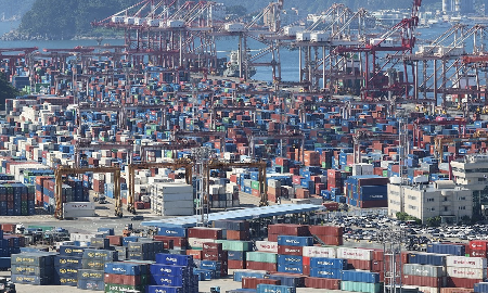Xuất khẩu 8 tháng đầu năm của Hàn Quốc phá kỷ lục cả năm 2025