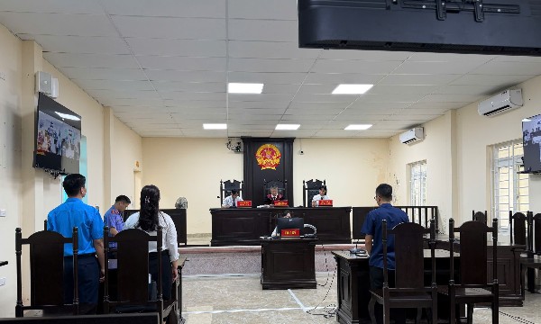 Hà Nội: Tòa án nhân dân khu vực 12 xét xử vụ doanh nghiệp chậm đóng, trốn đóng bảo hiểm xã hội