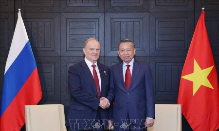 Tổng Bí thư, Chủ tịch nước Tô Lâm tiếp Chủ tịch Đảng Cộng sản Liên bang Nga Gennady Zyuganov. Ảnh: Thống Nhất – TTXVN