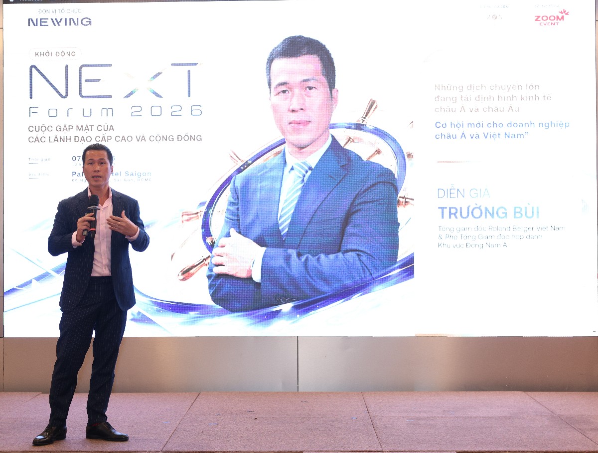 Ông Trường Bùi, Partner phụ trách khu vực Đông Nam Á của Roland Berger, chia sẻ tại sự kiện. Ảnh: Newing