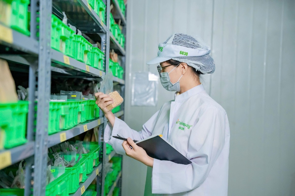 Bắt đầu từ hạt đậu giản dị, Fami từng bước tạo nên những lựa chọn dinh dưỡng phù hợp cho mọi nhà.