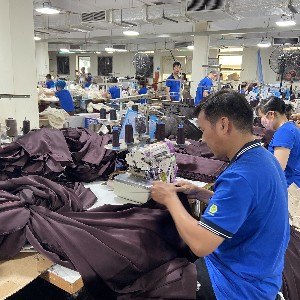 Hiện nay xuất khẩu dệt may của Việt Nam sang Nga vẫn còn khiêm tốn. Ảnh: Vũ Khuê.