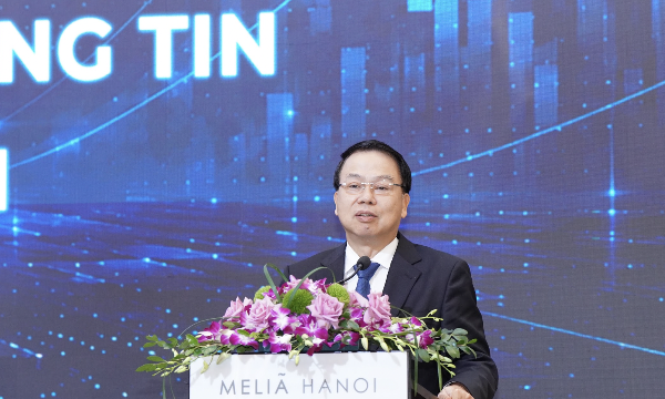 Để thị trường chứng khoán quy mô lớn hơn, thanh khoản cao hơn và hút dòng vốn quốc tế nhiều hơn