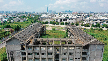 PM urges synchronised completion of land, housing, real estate laws to unlock resources