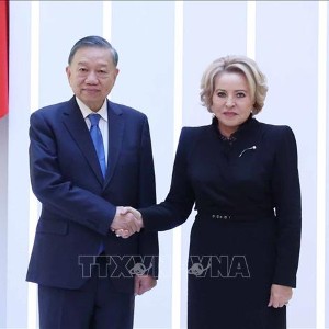Tổng Bí thư, Chủ tịch nước Tô Lâm hội kiến Chủ tịch Thượng viện Nga Valentina Matvienko. Ảnh: Thống Nhất – TTXVN