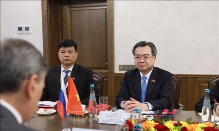 Việt Nam - Nga thúc đẩy hợp tác nghiên cứu chính sách, quản trị và phát triển nguồn nhân lực