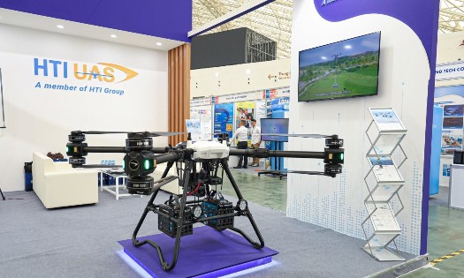A product showcased at the UAV Vietnam 2026. (Photo from VnEconomy)